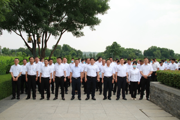 习仲勋故居2.jpg